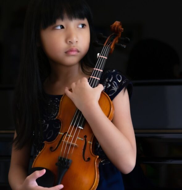 upper-section-portrait-of-an-asian-adorable-little-girl-sitting-in-front-of-piano-holding-a-violin-in_t20_pRLaWd Beethoven Online Concert Series 05
